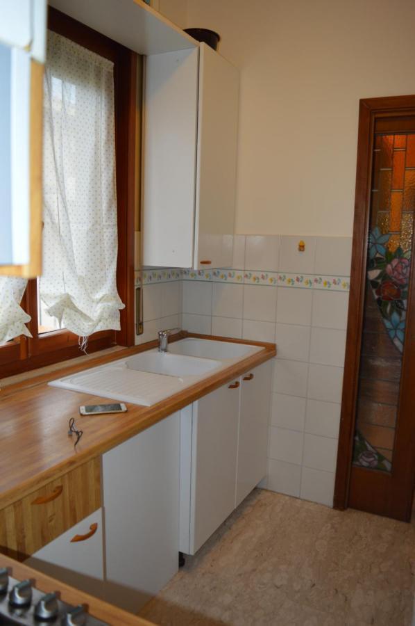 Casa Le Sorelle Appartement Viareggio Buitenkant foto