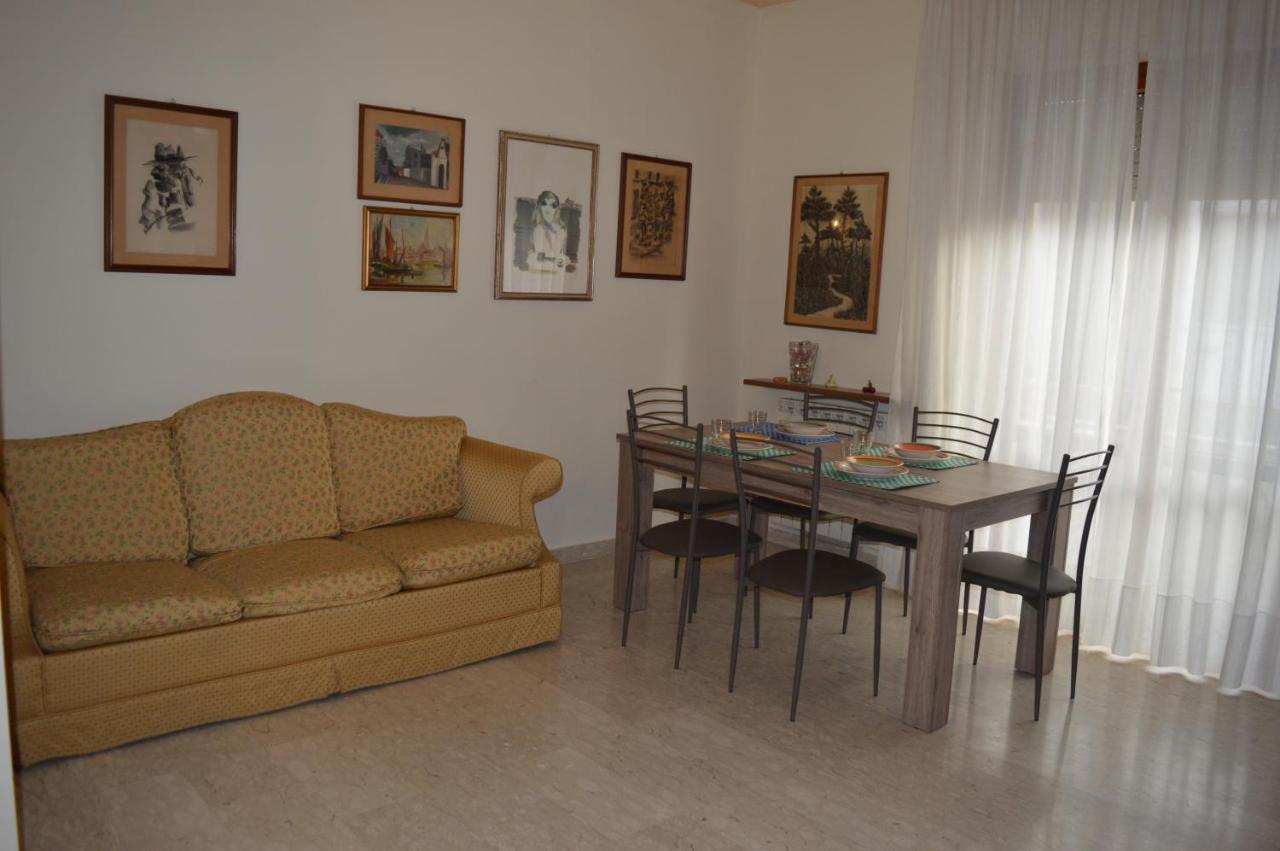 Casa Le Sorelle Appartement Viareggio Buitenkant foto